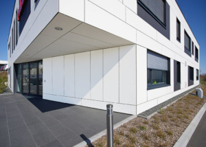 Architektur-Bürogebäude-Aussen-Roltex-Mügeln