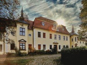 Adelsitz Ostelbien web
