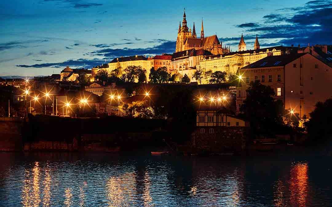 Prag Goldene Stadt web